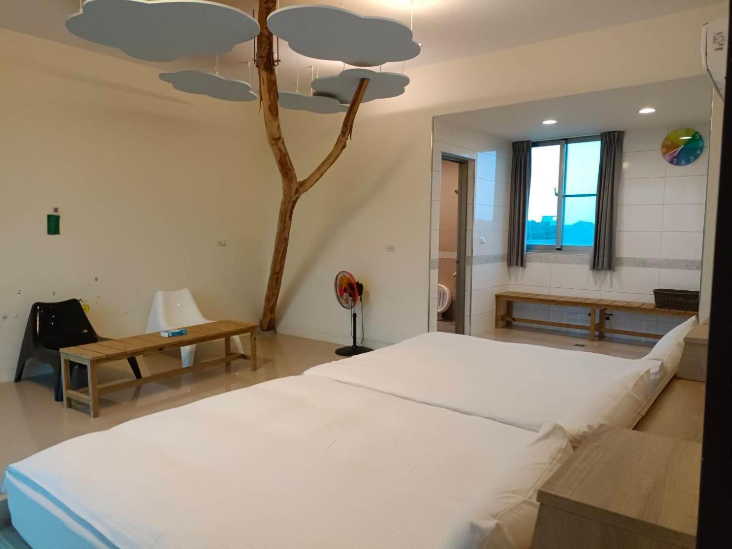 Running Kids B&B Jiaoxi Eksteriør billede